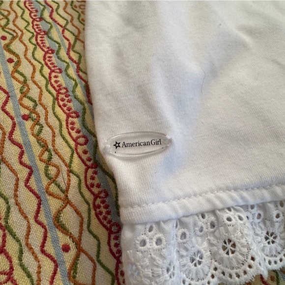 American Girl Rebecca Inspired White Pajama Top with Lace/Bow Detail Girls 10/12 - Picture 2 of 11